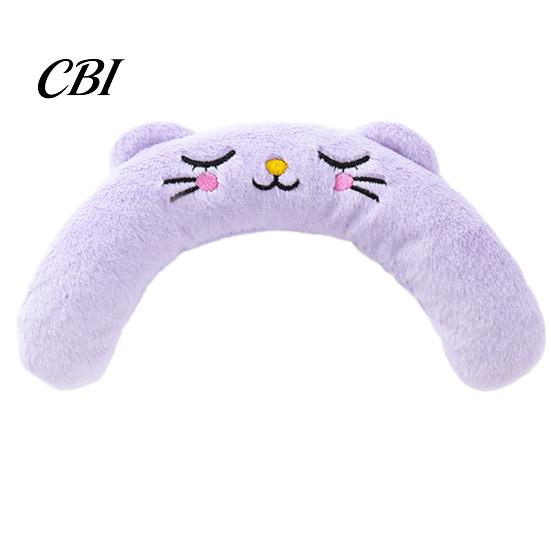 Embroidered Cat Toy Interactive Pet Pillow, with Built-in BB Sound Device, Soft U-shaped Neck Cushion U-Shaped Protector, for Cats And Dogs