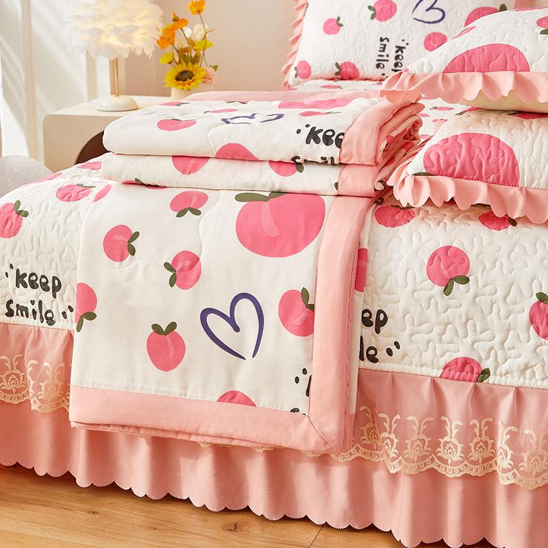 Cartoon Peach Comforter Queen Size, Love Heart Pink Peach Print Quilt Ultra Soft, Ultra Comforter 1 Piece Bedding For Room Decor