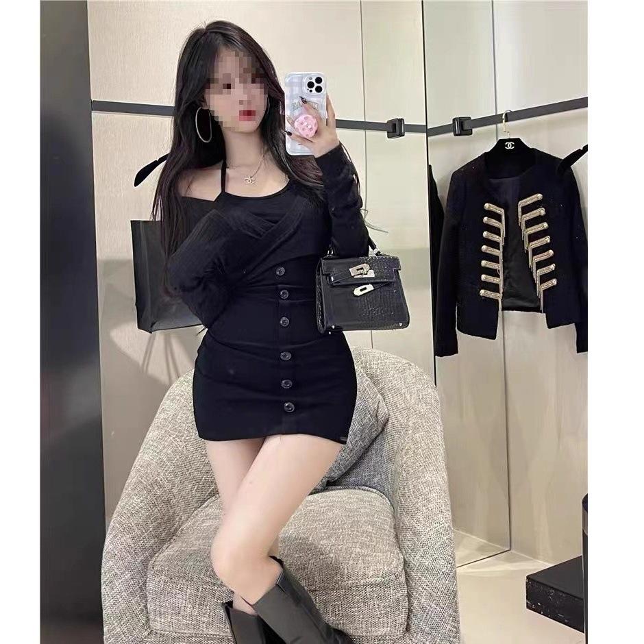 Fake two Spice Girls one-word shoulder suspender dress women's spring and autumn new tight and thin sexy hip skirt