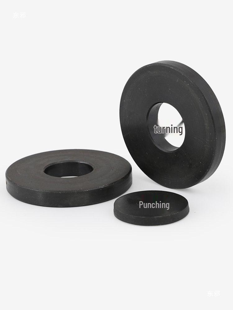 High-Strength Black Flat Washer for M8-M42 Bolts (Grade 8.8)