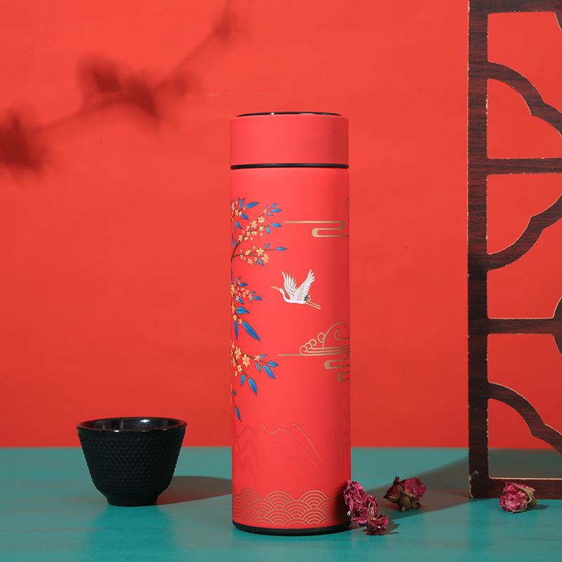 Retro Chinese Thermos Cup: 304 Stainless Steel with Smart Temperature Display and Artistic Design - Ideal Business Gift