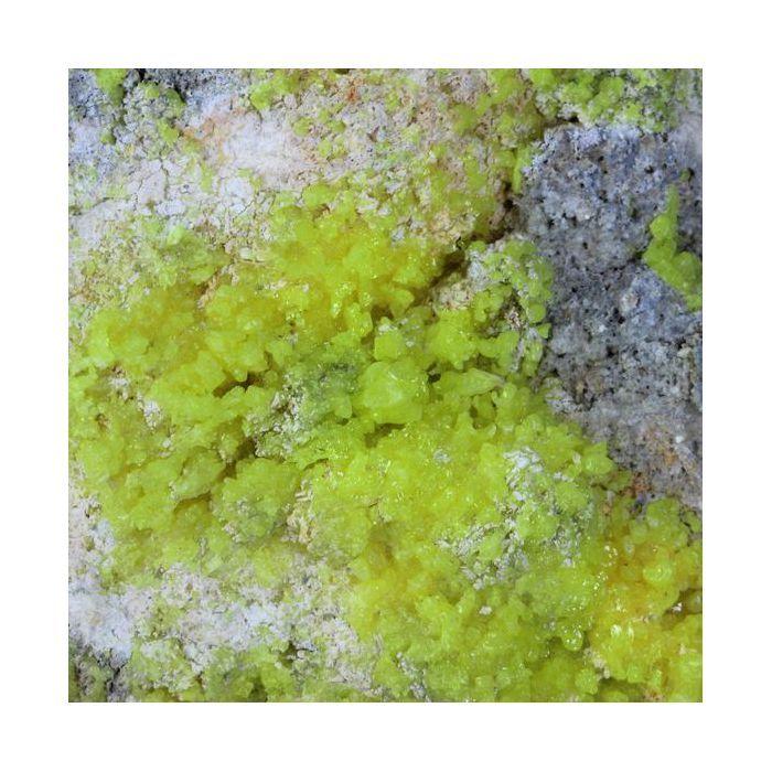 Pierres et Minéraux. Soufre. 2549.00 ct. Lipari, Eolie Islands, Sicily, Italie.