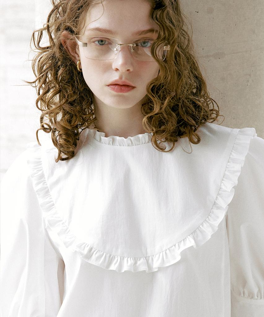 Dyuidyui High-Neck Arch Blouse_White