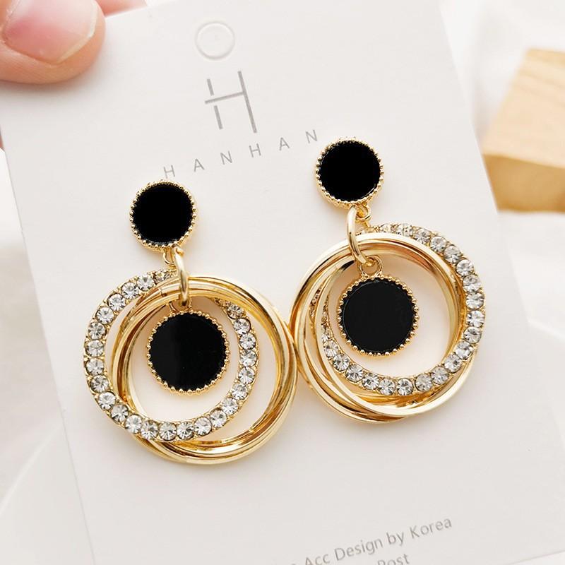 European and American retro earrings temperament ins earrings New trendy personalized earrings Long circle earrings
