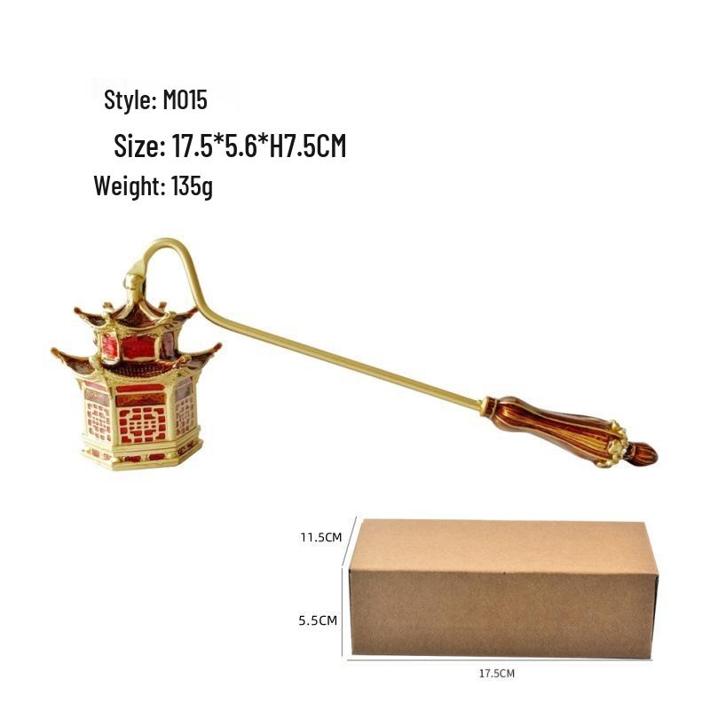 European Retro Handheld Candle Snuffer and Cover, Light Extinguisher Bell Tool, Perfect for Gifts.