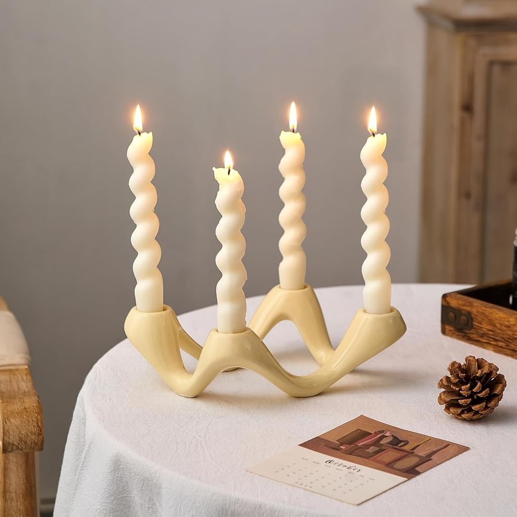 Europäischer Keramik 4-Loch Kerzenhalter Elegante Tischdekoration für Esszimmer Schlafzimmer Geburtstagsgeschenk