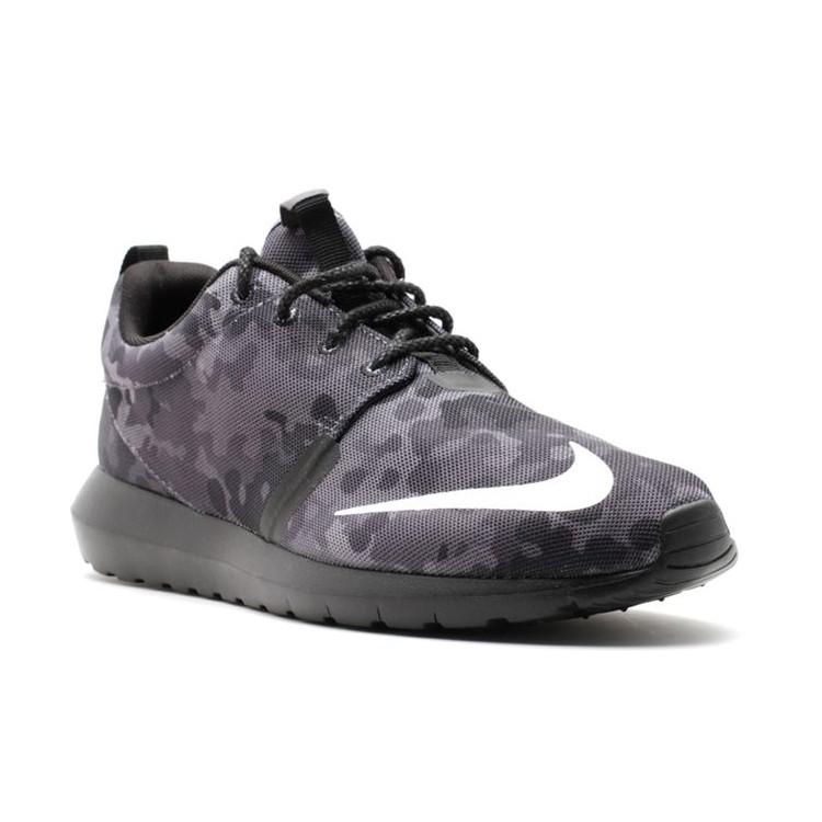 Nike Roshe Run Dark Grey Camo 685196-001