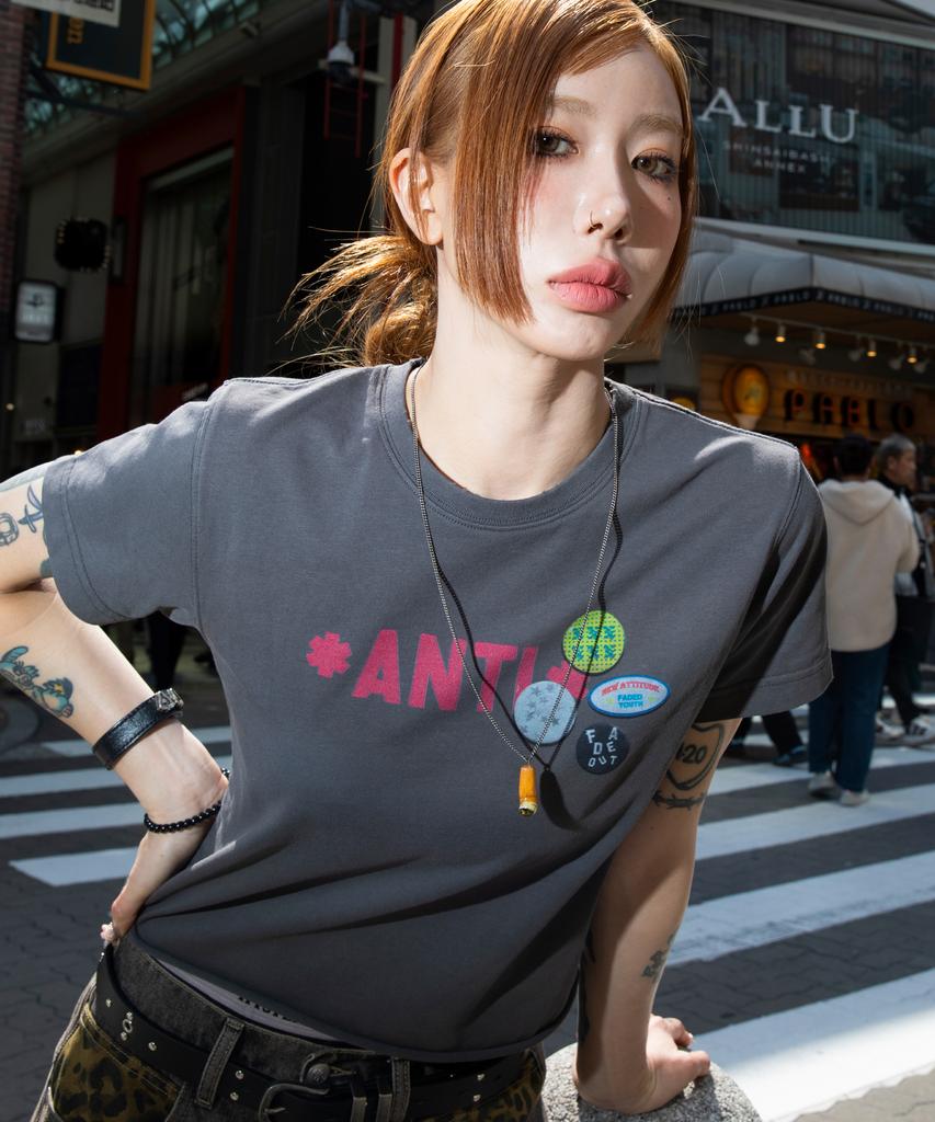 XTONZ Xf010 Anti-Pin Badge T-Shirt (Charcoal)