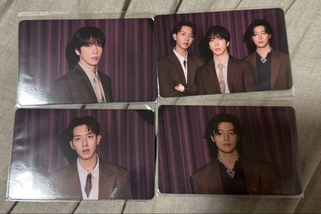 [Б/У] Коллекционные карточки CNBLUE