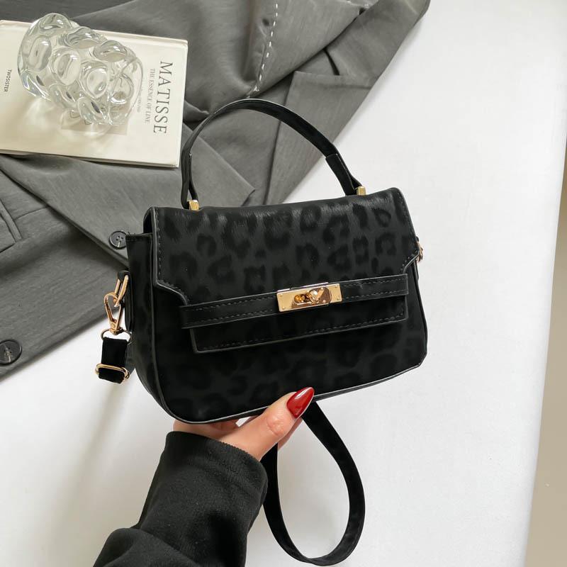 

Today s popular casual lock new autumn fashion simple design shoulder messenger bag women s handbag