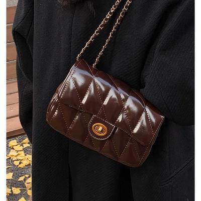 Retro High-end Oil Wax Leather Shoulder Bag 2025 Autumn and Winter New Niche Fashion Small Fragrant Wind Rhombus Messenger Women's Bag