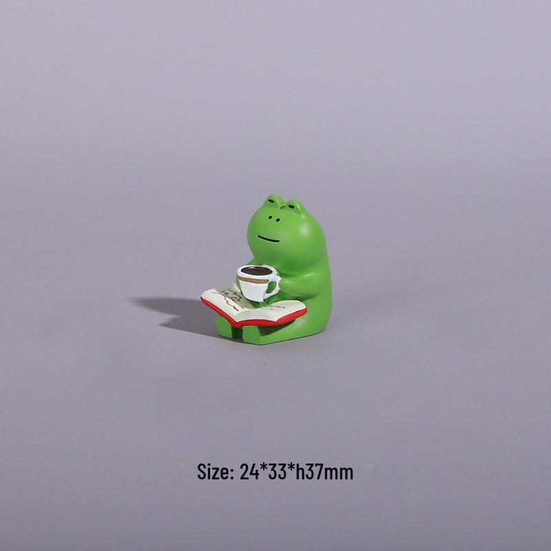 

Очаровательная лягушка читает в кресле-качалке: Украшение для декомпрессии на столе и подарок для автомобиля