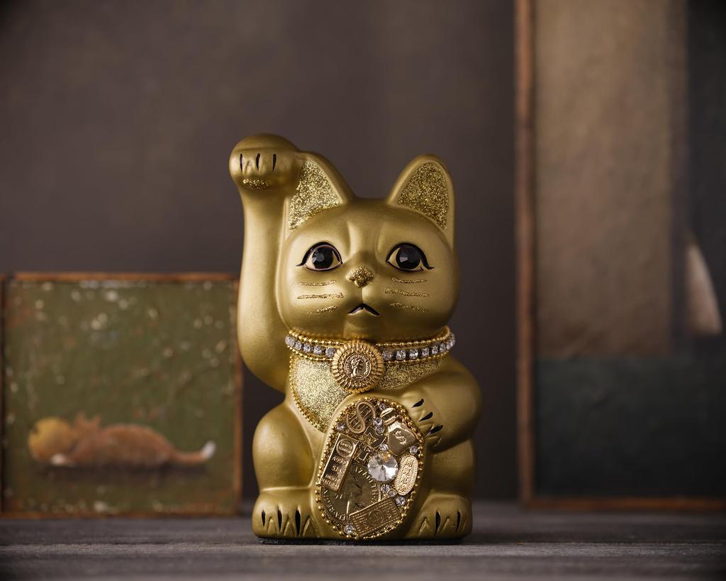 Lucky Cat Millionaire Cat (M-SIZE Gold) Right Paw Raised / Ceramic _ Lucky Cat Maneki-neko Auspicious Feng Shui Ornament (ml_M Gold)