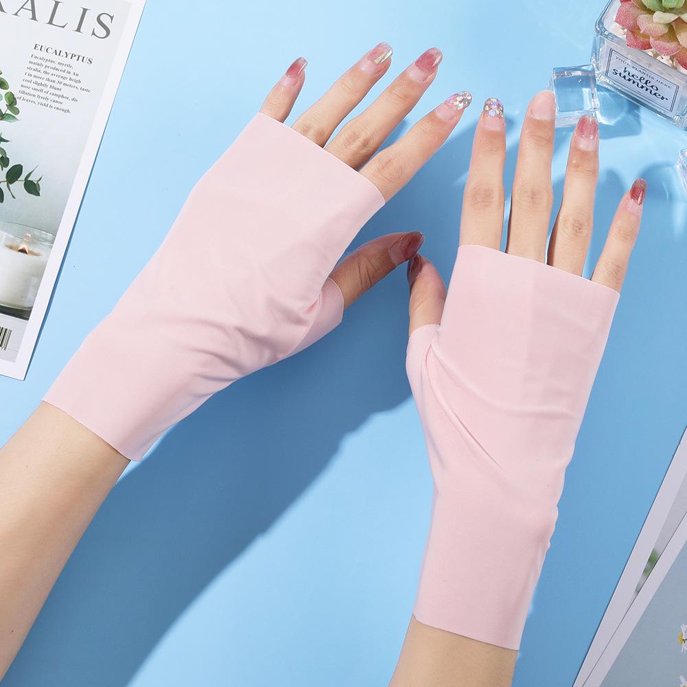 Sunscreen Gloves for Women In Summer UV Proof Thin Cool and Breathable Half Finger Riding Ice Silk Manicure Gloves