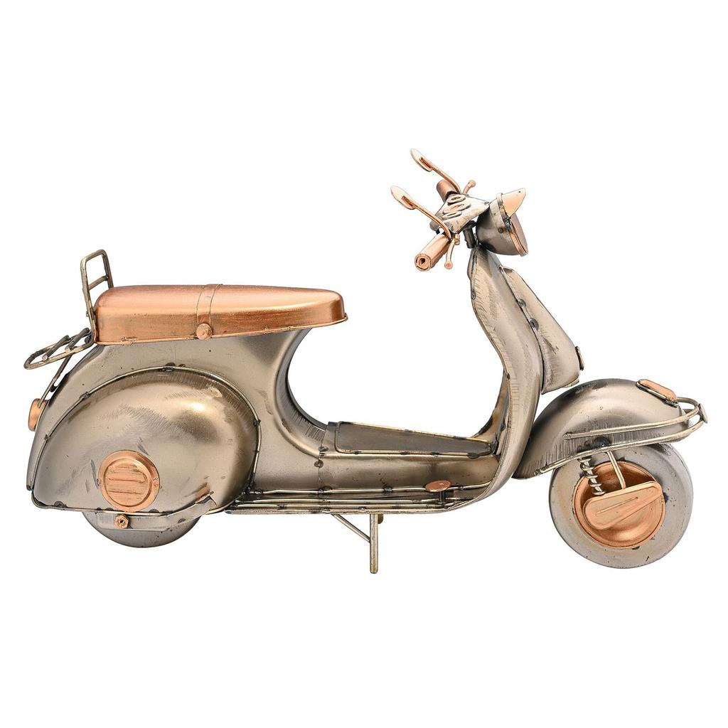 Harvey Makin Ornament - Scooter