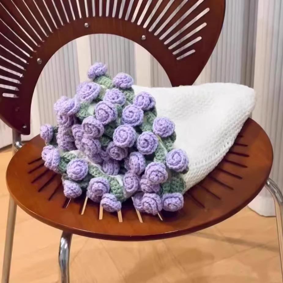 

Hand-Knitted Rose Bouquet Crochet Blanket Shawl