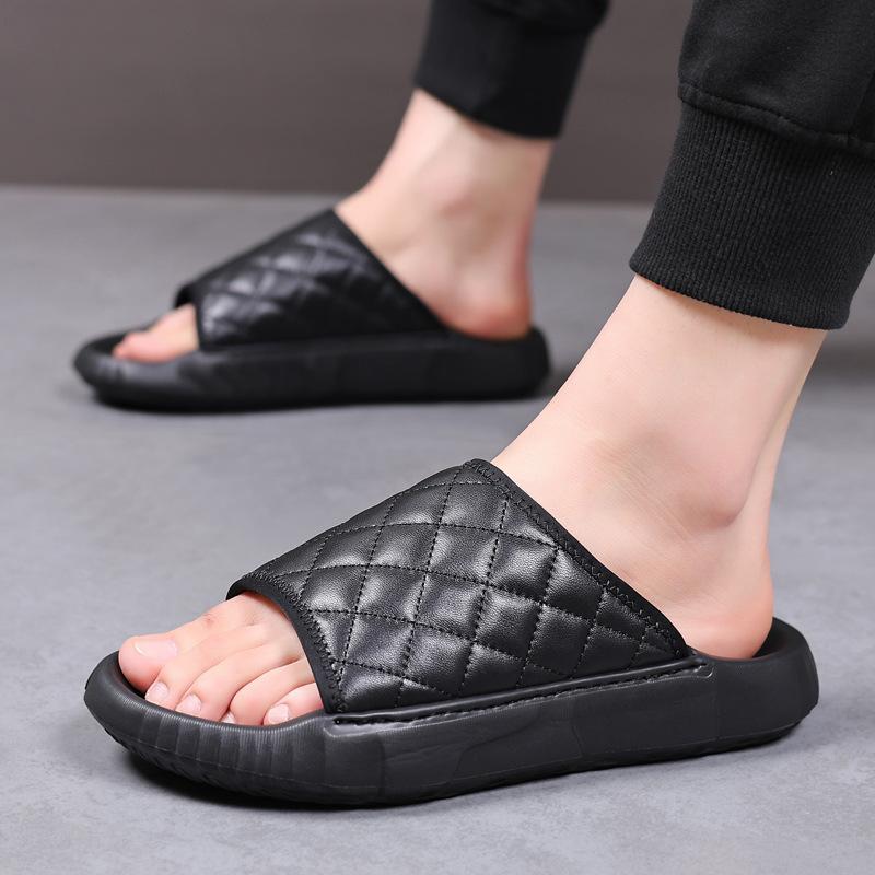 The first layer of sheepskin summer new men's slippers leather fashion wear sandals men's beach shoes one-word men's shoes