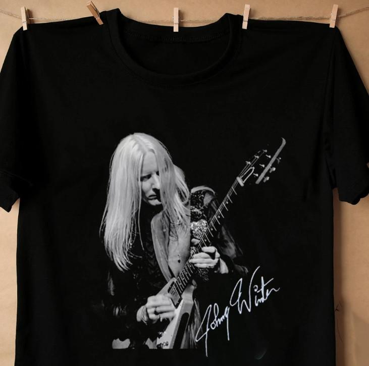 Выступление Джонни Винтера Подарок для фанатов Унисекс Все размеры Футболка Унисекс Футболка S