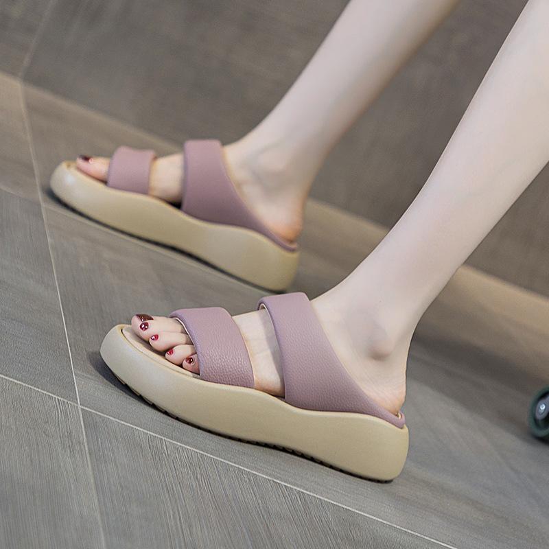 The Same Style, Round Head Thick Bottom Wide Edge Double Word with Thick Bottom Soft Elastic Stepping On Shit Feeling Leather Cool Slippers Female