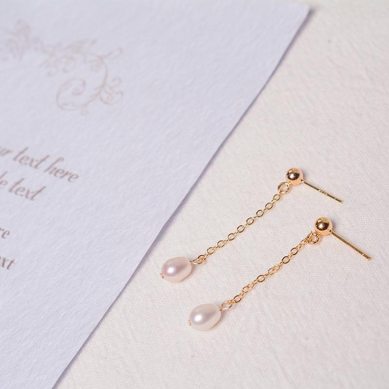 Personalized Versatile Natural Freshwater Pearl Stud Earrings S911 Silver Needle Simple Niche Design Short Fringed Water Drop Earrings
