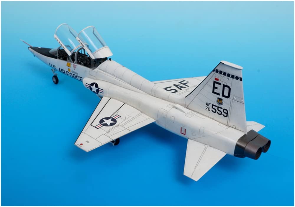 Wolfpack Designs Plastikmodellbausatz der US Air Force T-38A Talon im Maßstab 1:48 (WOLWP10001)