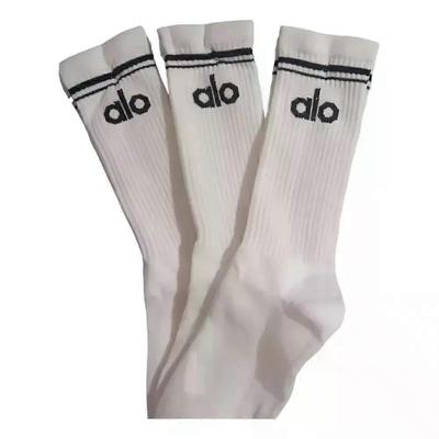 3 pares de meias de cano médio - algodão longas brancas