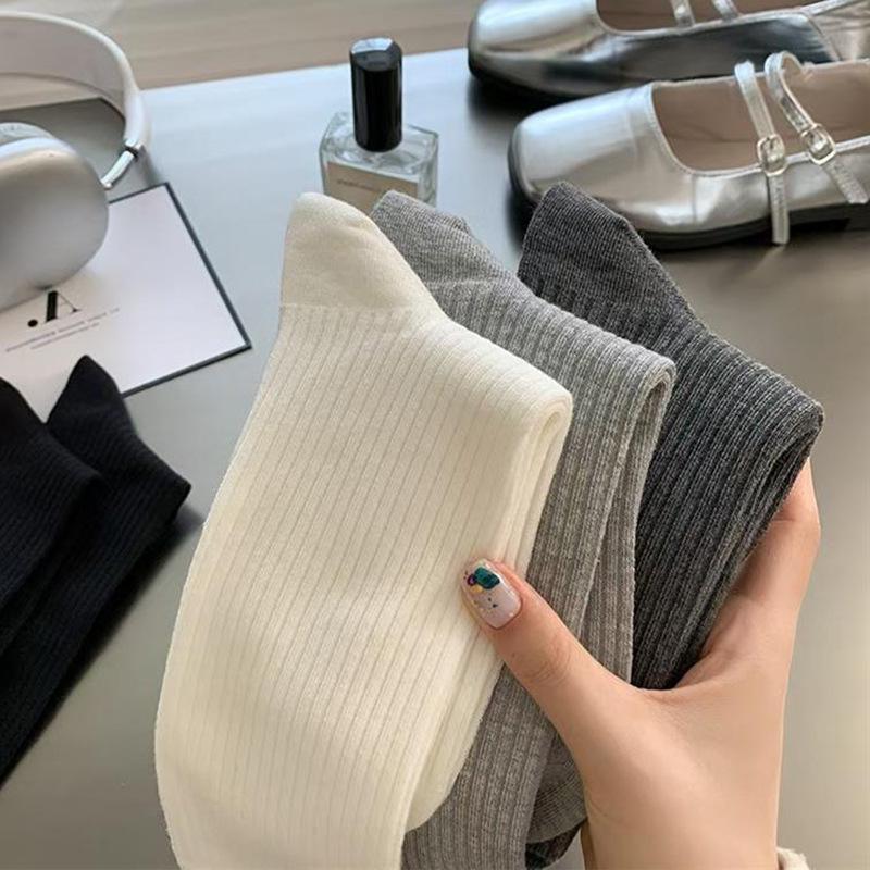 Encore Red Women's Korean Style Mid-Calf Socks - Wine Red Long Pile Socks for Autumn and Winter