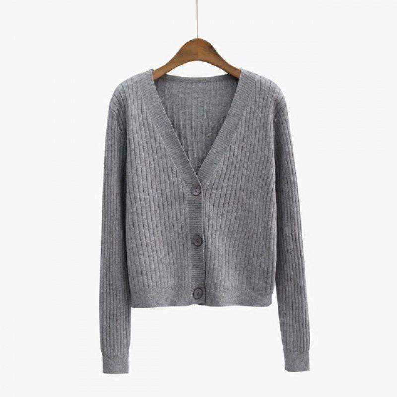 Loose and versatile V-neck knitted cardigan autumn sweater with temperament long-sleeved high-waisted short jacket tide