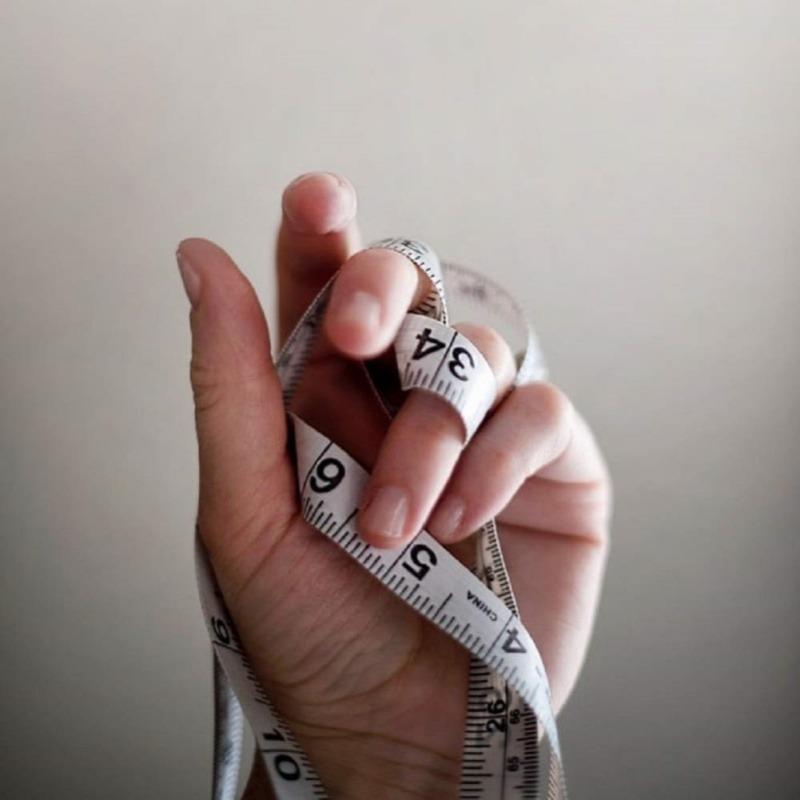 4 Pack Soft Tape Measure Double Scale Body Sewing Flexible Tailor Craft Vinyl Ruler for Weight Loss Medical Body Measurement