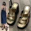 Sandalias de Mujer Versátiles de Cuña Super Altas de Moda PU Sólido para Aumentar la Altura Zapatos de Punta Abierta de Una Correa Venta Caliente 2024 Zapatos para Mujer