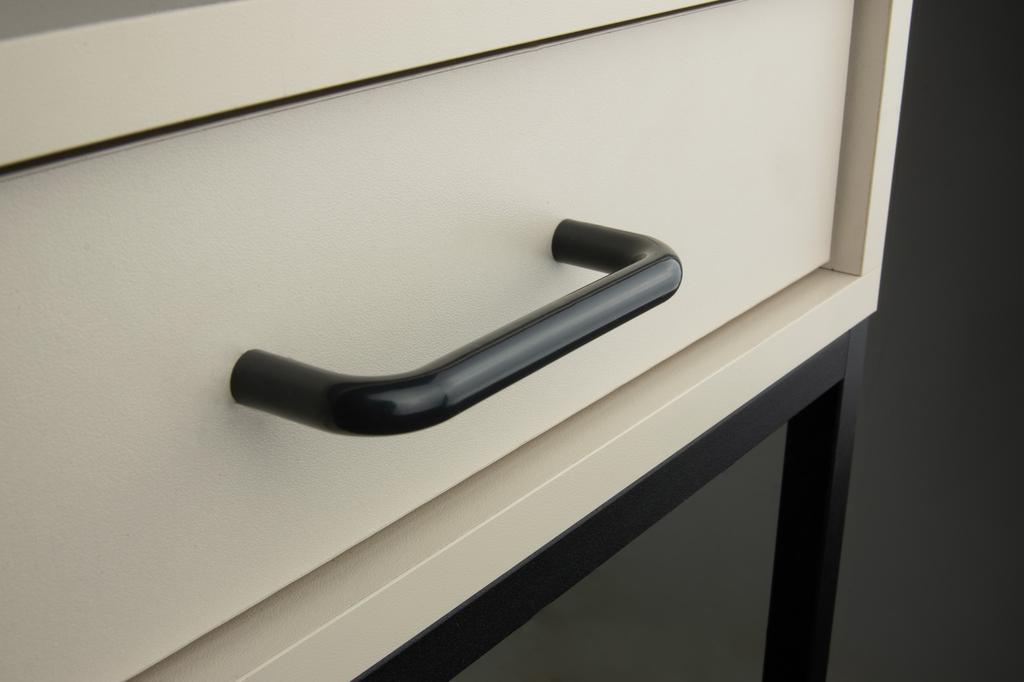 Furniture handle black 96 mm plastic handle
