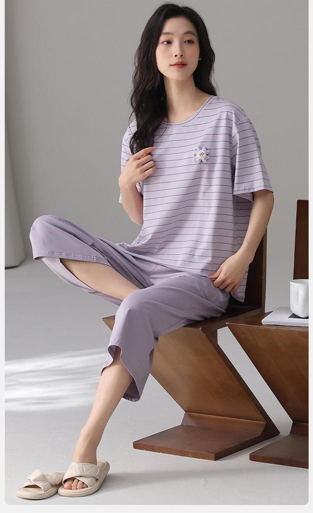 Women's Pure Cotton Pajama Set with Built-in Bra, Short Sleeve Top & 7/8 Pants - Sweet Summer Homewear.