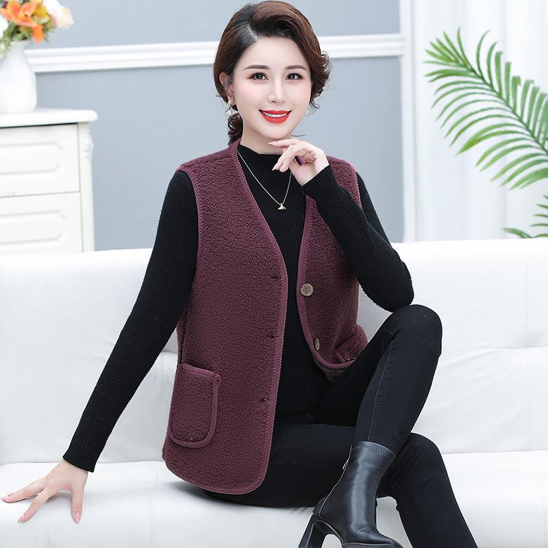 Women's Stylish Plus Velvet Warm Outerwear Vest - Winter Shawl for Middle-Aged Mothers