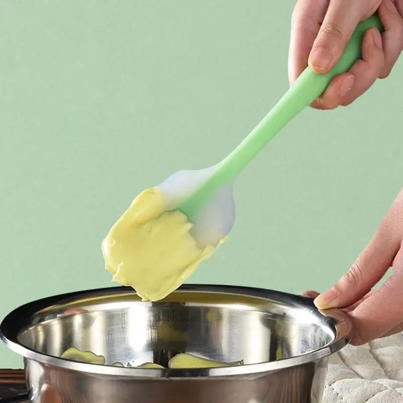 Silicone Spatula Baking Cream Butter Random Color Heat-Resistant Mixing Batter Scrapers Kitchen Utensils Cooking Bakware Tools
