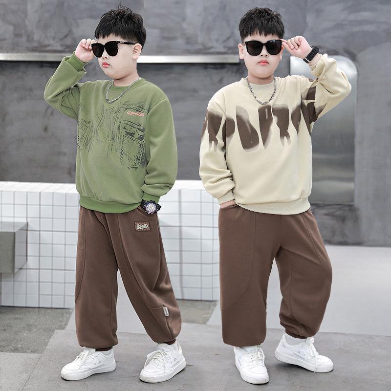 Boys' Plus-Size Sweatshirt & Sweatpants Set - Trendy Two-Piece for Spring & Autumn