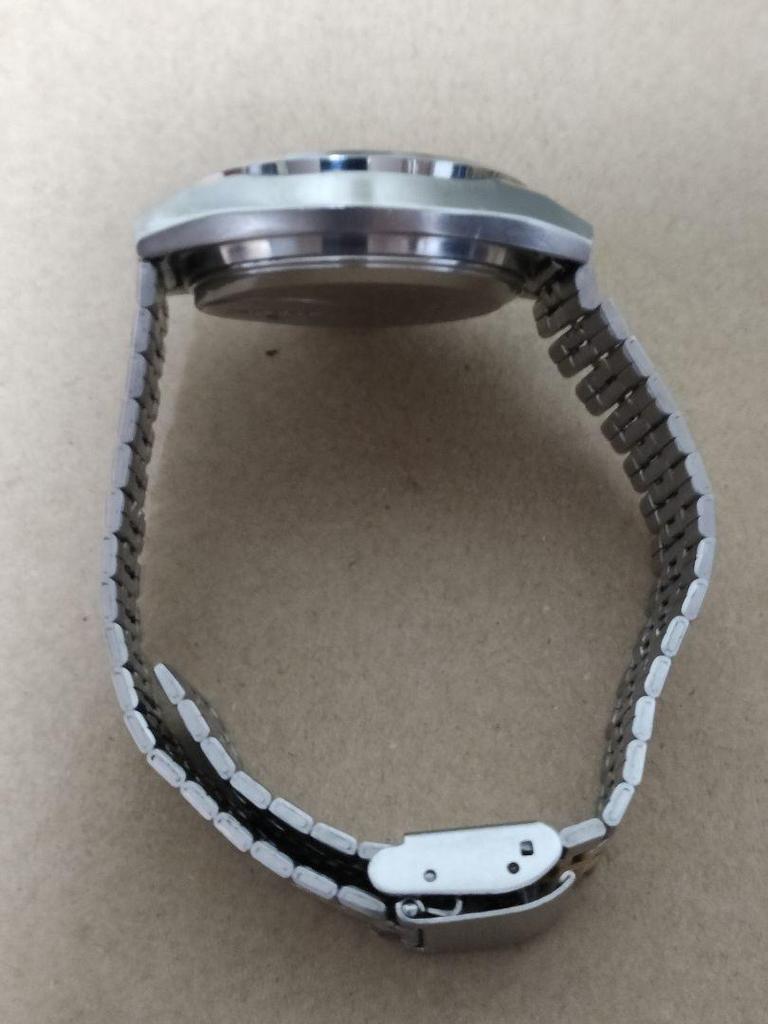 [USED] SEIKO KING QUARTZ Wristwatch