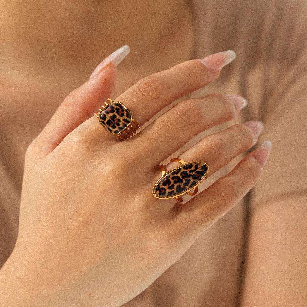 Trendy Leopard Print Stainless Steel Adjustable Ring for Women - 18k Gold Plated Titanium Fashion Jewelry Ring