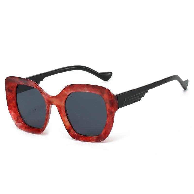 Nouveaux Lunettes de Soleil Carrées Dégradé Écaille de Tortue Rétro pour Femmes Marque de Luxe Monture Personnalité Protection UV400