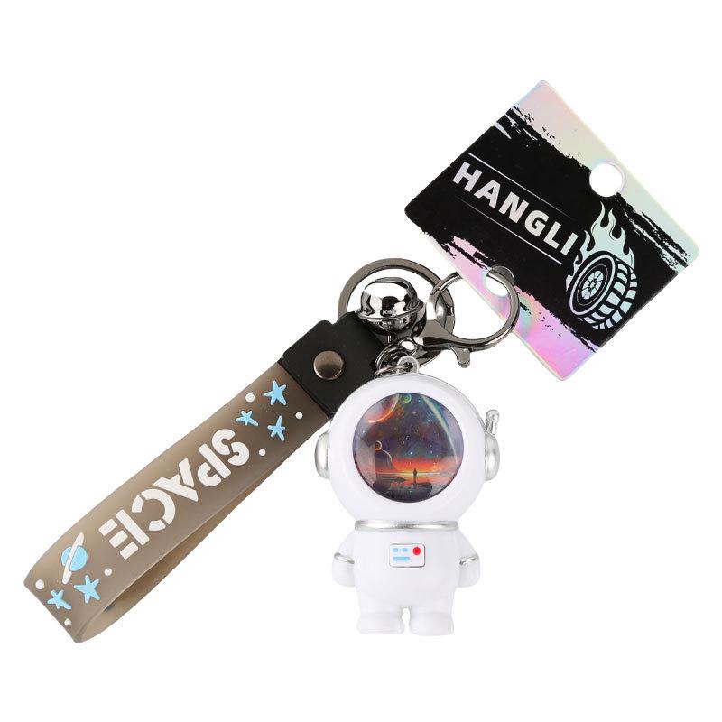 Söt Stjärnklar Nattlampa Astronaut Bil Nyckelring Ljusande Nyckelring för Par Väskhänge Gåvor