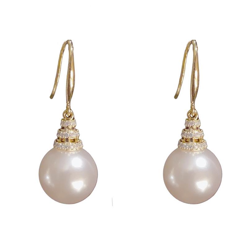 Women's Versatile Light Luxury Fashionable Simple Earrings