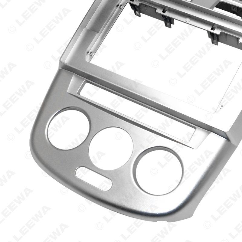 Proton Exora (2009+) 10,1" Android Navigationskit & Audio-Visuelles Panel