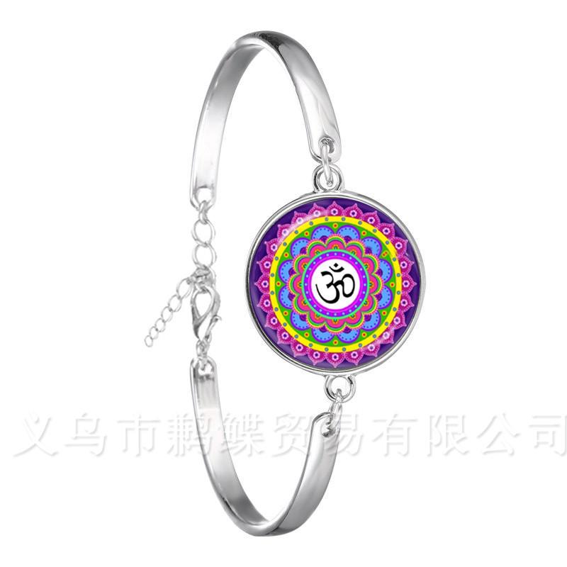 

2018 New 18mm Glass Cabochon Bracelet Mandala Lotus Om Symbol Buddhism Zen Henna Yoga Chain Bangel Jewelry For Women Men Gift