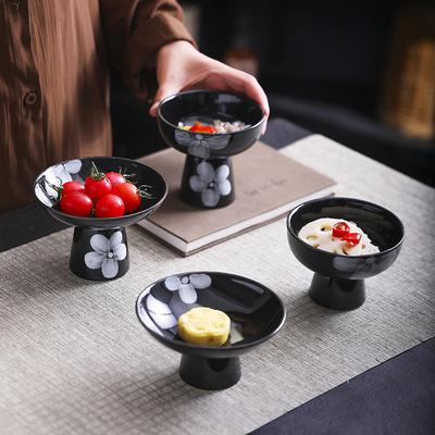 Kreative Schwarze Schüssel Nebelblume Dessertschale Kleine Nische Retro Eisbecher Hausgemachte Kunst Keramikgeschirr auf hohem Fuß