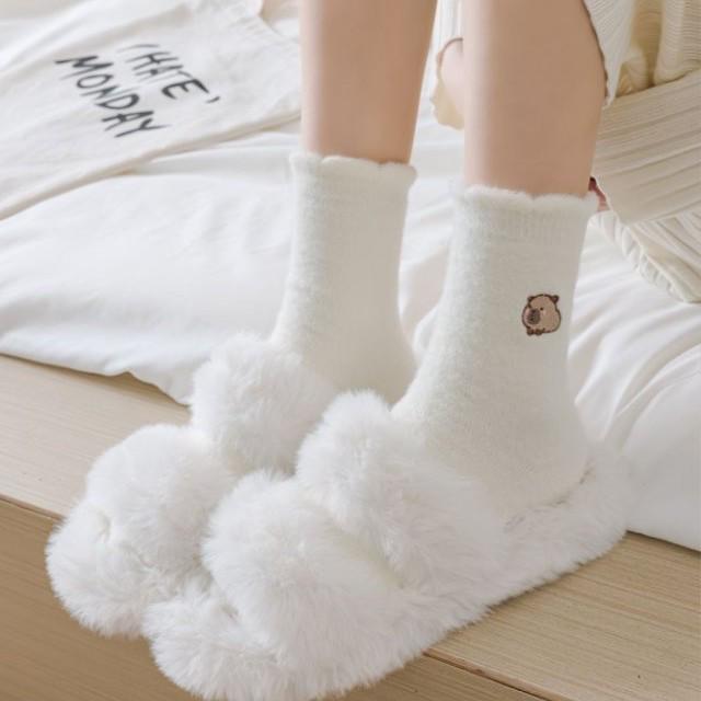 Capybara Wool Plush Mid-Calf Socks for Women - Thick, Warm Autumn/Winter Sleep and Postpartum Socks