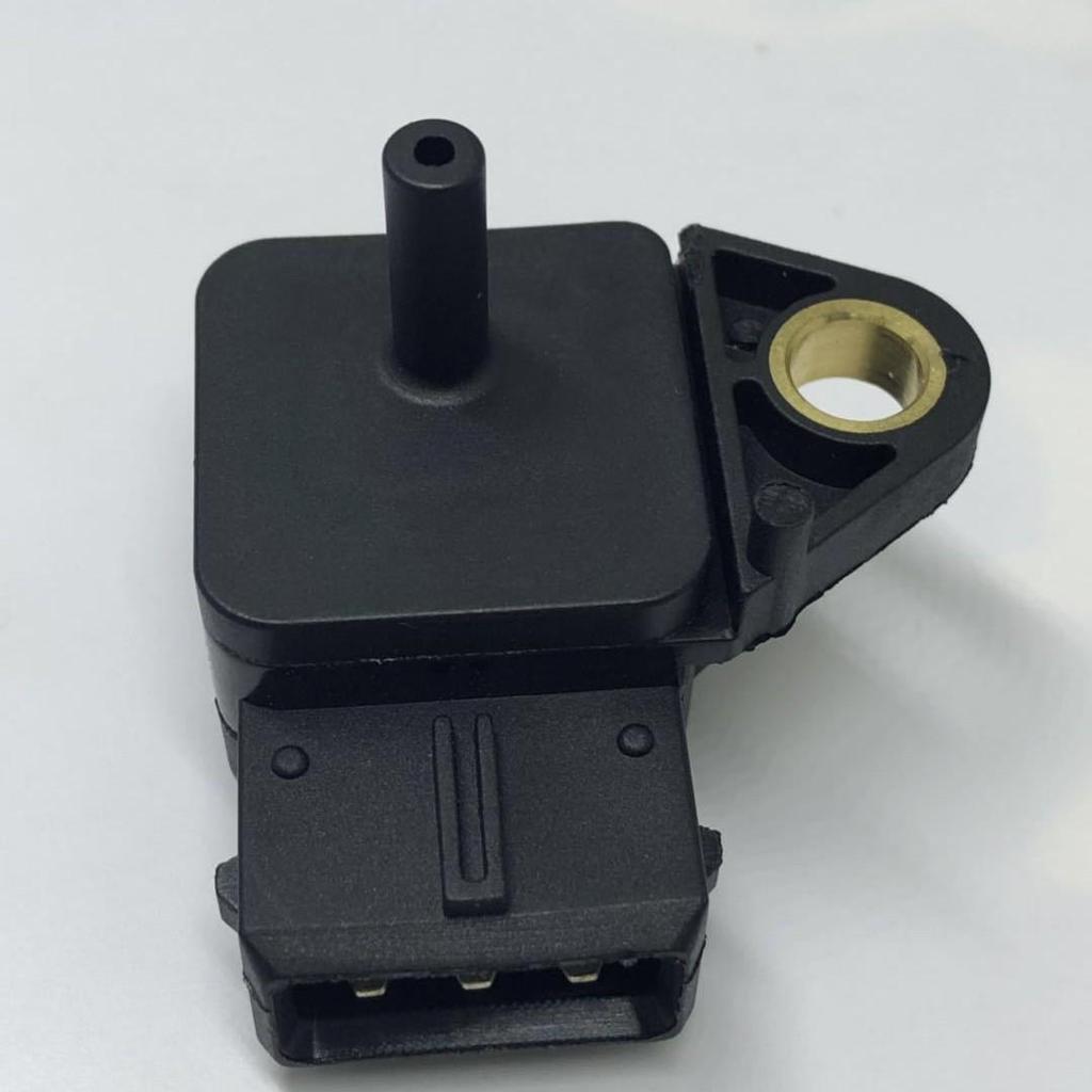 Volvo 850/V70 Pressure Sensor 046130385 Available