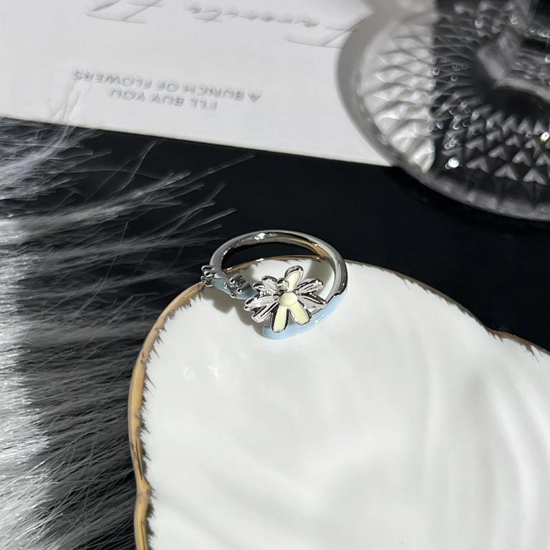 French Luxury Daisy Enamel Open Ring for Women - Chic, Cool, and Simple Design