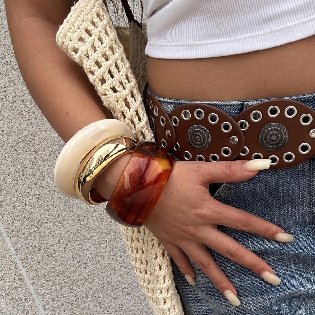 Irregular Exaggerate Resin Acrylic Chunky Wide Bangles for Women Exaggerated Geometric Metal Charm Bracelets Party Jewelry Gifts