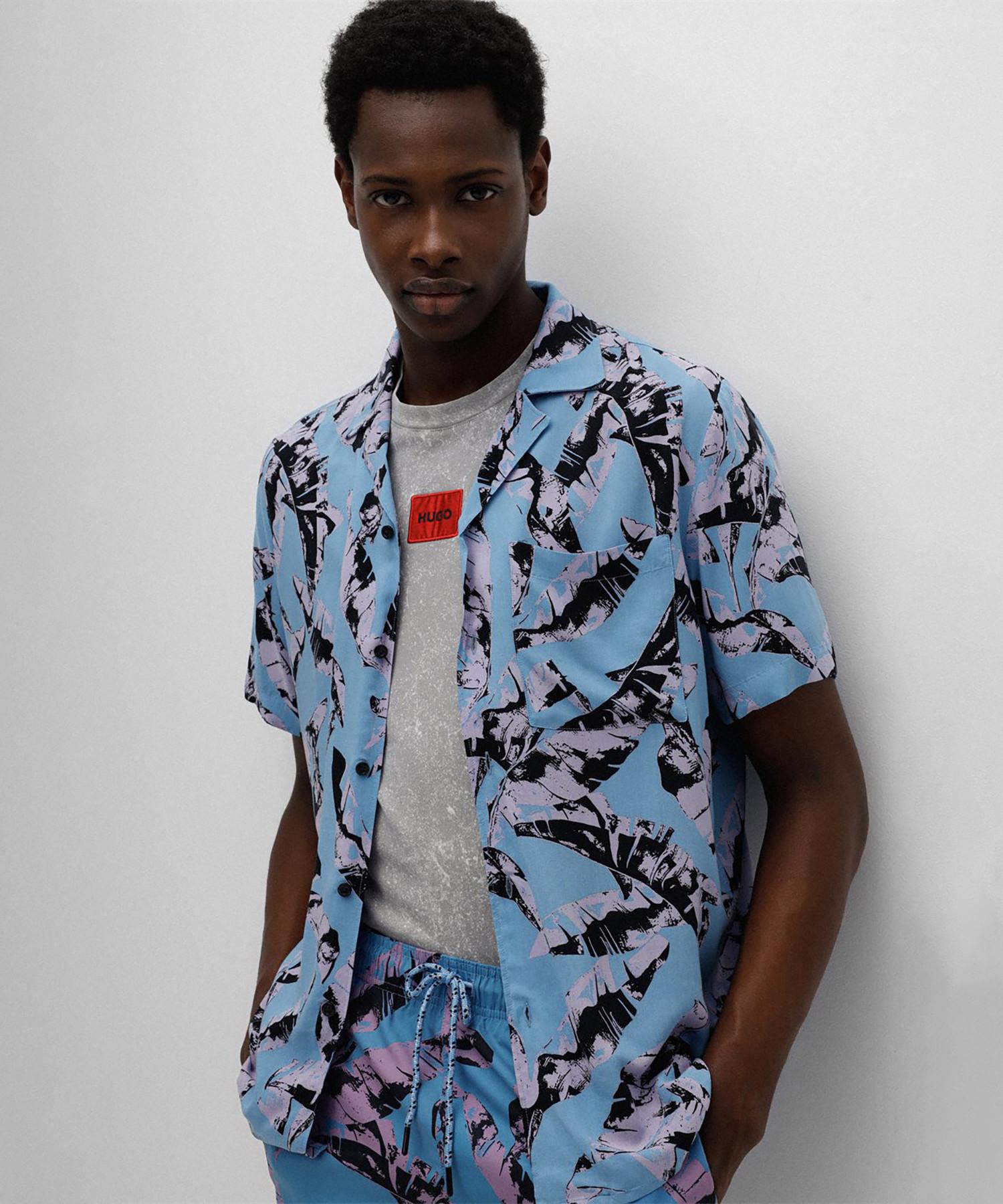 Hugo All-Over Seasonal Short Sleeve Shirt 50468088_421 Medium Blue/S