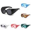 Stylish European American Big Frame Catwalk Sunglasses 2023 New Retro Elliptical Shades Ins Streetwear Black Lens Red Frame