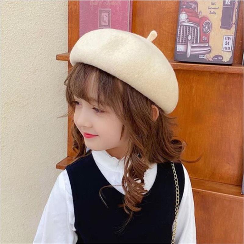 

Girl Fashion Beret Hat With Pearl Embellishments For Autumn Winter Kids And Teens Style 7,55-59cm